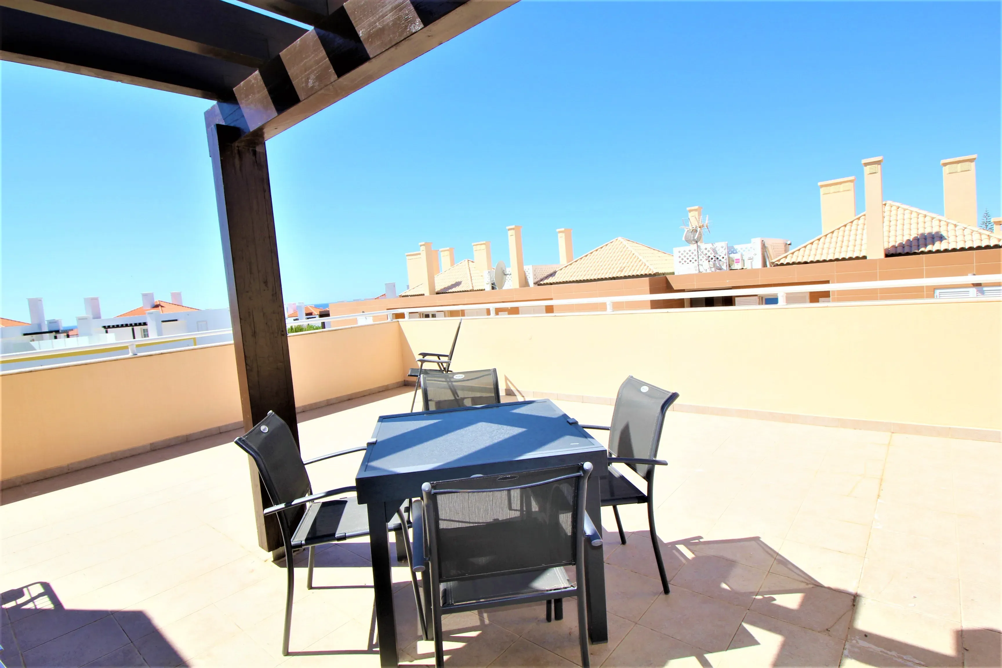 Two bedroom seaview apartment in Cabanas  9